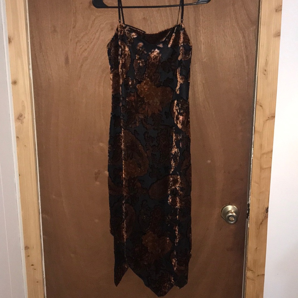 Vintage velvet accent dress